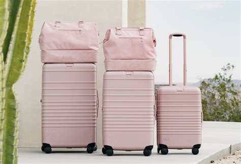 what is béis luggage.